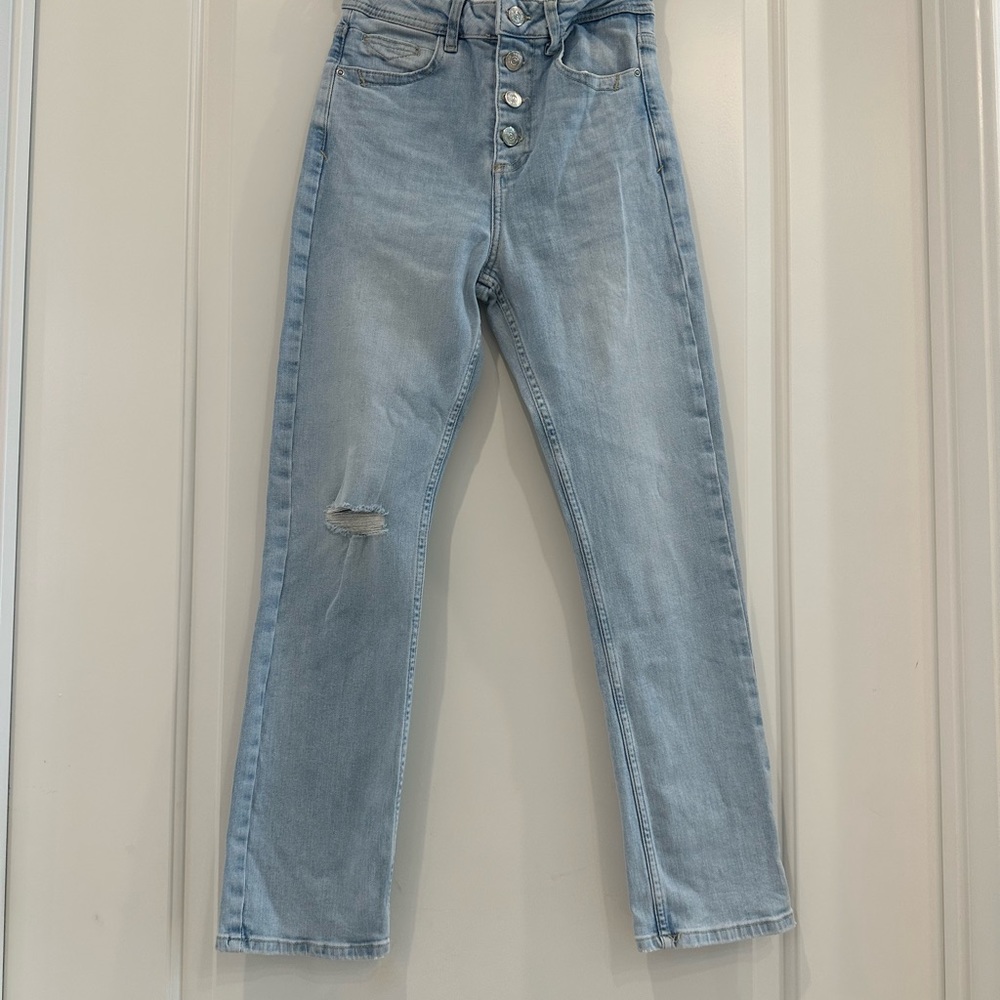 Zara high rise button down denim in light blue size 34/2